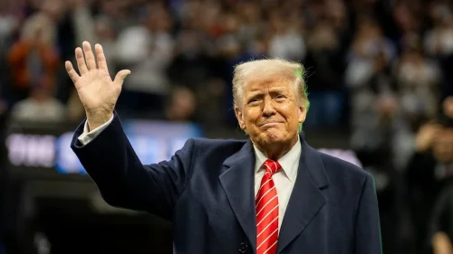 Trump adia novamente proibição do TikTok nos EUA por mais 90 dias