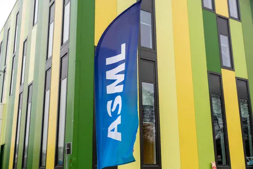 Holanda pressiona EUA contra projeto que barra chips chineses e ameaça ASML