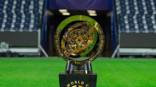 Mundial de Clubes 2025 define confrontos das quartas após zebras e clássicos