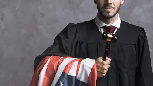 Adolescente confessa cinco assassinatos em ataque a tiros na Carolina do Norte