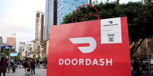 DoorDash revela salários de funcionários em aplicações de visto H-1B nos EUA