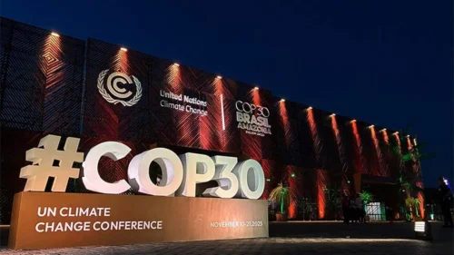 COP30 termina com avanços tímidos e críticas de especialistas sobre clima