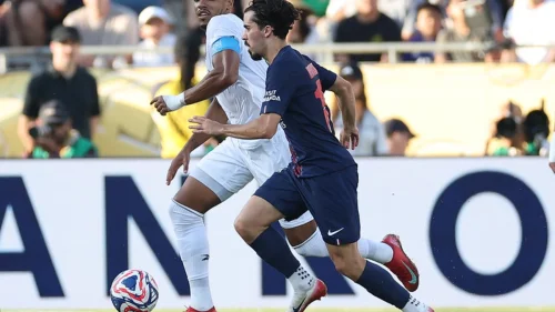 Botafogo derrota PSG em jogo histórico e quebra invencibilidade de 13 anos