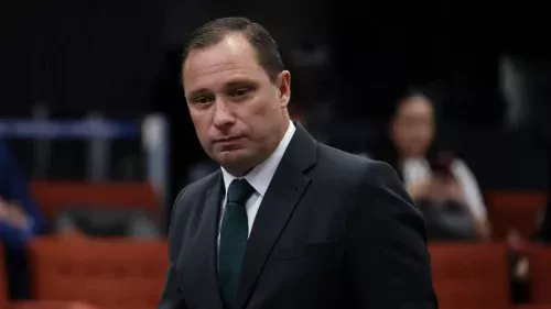 Tenente-coronel Mauro Cid passa para a reserva do Exército a partir de fevereiro