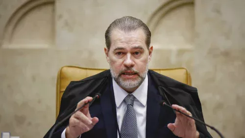 PF pede suspeição de ministro Toffoli ao STF em caso do Banco Master