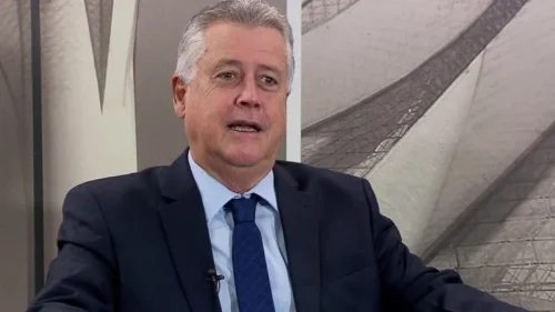 STF mantém decisão e Rollemberg deve assumir vaga na Câmara após diplomação
