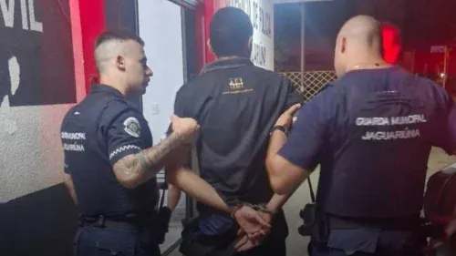 Jovem de 18 anos mata padrasto com canivete durante ceia de Natal em SP