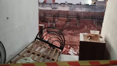 Parede desaba em São José do Rio Preto e oito imóveis são interditados após vistoria