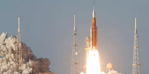 NASA lança missão Artemis II com primeira tripulação lunar em 50 anos