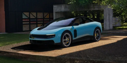 Ferrari de R$ 3,7 milhões é comparada a carro popular e vira piada na internet