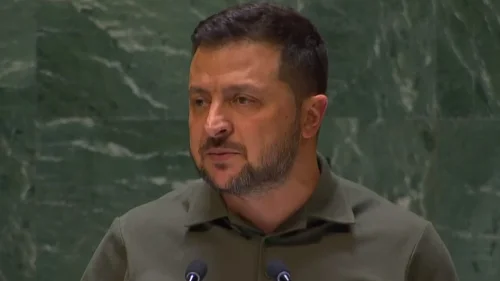 Zelensky sinaliza disposição para ceder territórios ocupados pela Rússia em possível acordo de paz