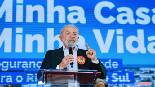 Presidente Lula será submetido a cirurgia de catarata no olho esquerdo nesta sexta