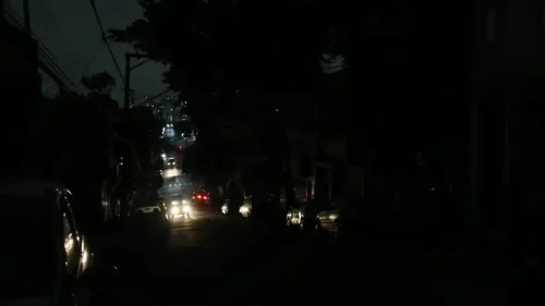 Furto de cabos deixa bairros da Zona Sul do Rio sem energia elétrica