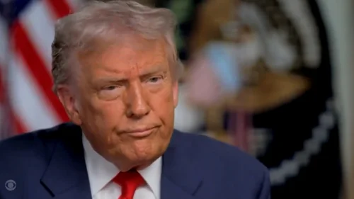 Trump ameaça vice-presidente da Venezuela com "preço mais alto" que Maduro