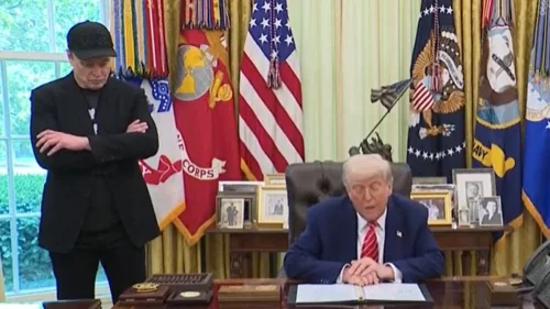Elon Musk apaga post que associava Trump a caso Epstein após queda de US$ 150 bi na Tesla