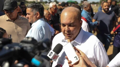 Ibaneis Rocha critica alerta dos EUA sobre segurança no DF e cena situação em Nova York