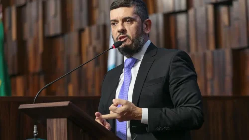 Alerj decide nesta segunda sobre manutenção da prisão de Rodrigo Bacellar