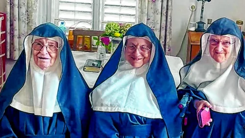 Freiras austríacas desafiam Vaticano e mantêm redes sociais após fuga de asilo