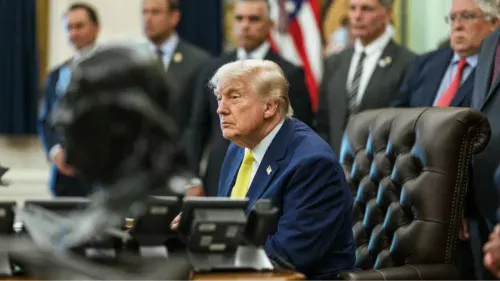 Trump cancela ataque ao Irã após avanço em negociações multilaterais