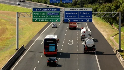 Acidente com cavalo na Anhanguera deixa um morto e 11 feridos em Jundiaí