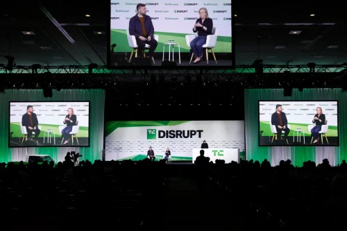 TechCrunch Disrupt 2026 encerra hoje oferta de ingressos com 50% de desconto para acompanhante