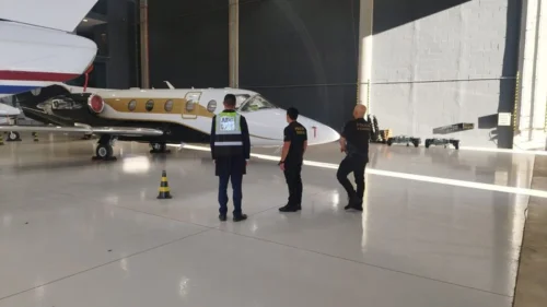 PF desarticula rede de Mounjaro ilegal com empresa parceira de Neymar