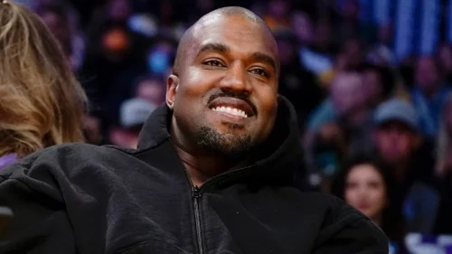 Kanye West oferece apoio a Sean 'Diddy' Combs em julgamento por agressão sexual