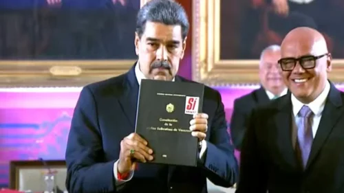 Maduro e esposa enfrentam acusações de narcotráfico em tribunal de Nova York