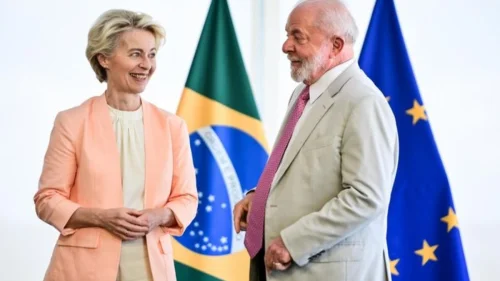 Lula recebe presidente da Comissão Europeia para celebrar acordo Mercosul-UE