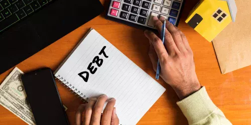 Falências de jovens americanos crescem com custo de vida e crédito fácil