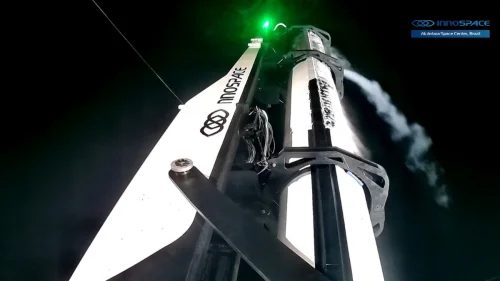 Foguete sul-coreano lançado do Brasil sofre anomalia e cai após decolagem