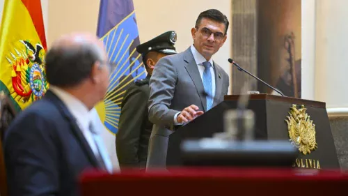 Bolívia decreta estado de emergência após 50 dias de protestos contra subsídios