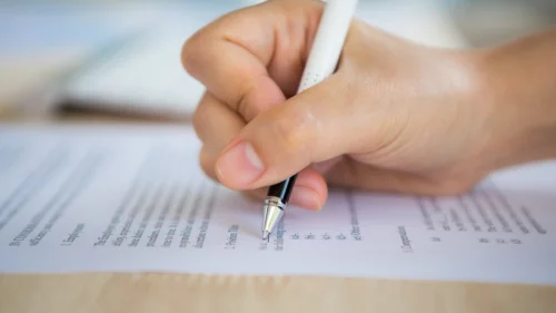 Concursos públicos 2025: mais de 27 mil vagas em junho em dez estados