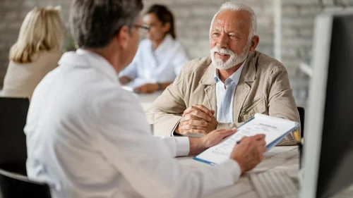 Gerontologia: Brasil tem apenas dois cursos de bacharelado na área