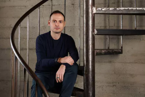 Startup Sapiom levanta US$ 15 milhões para criar sistema de pagamento para agentes de IA