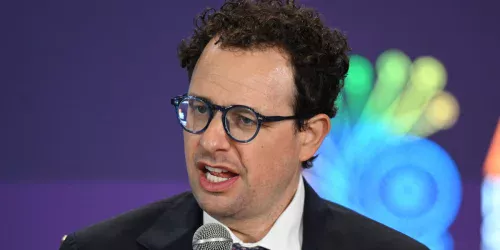 Anthropic vaza código interno do Claude Code em erro de empacotamento