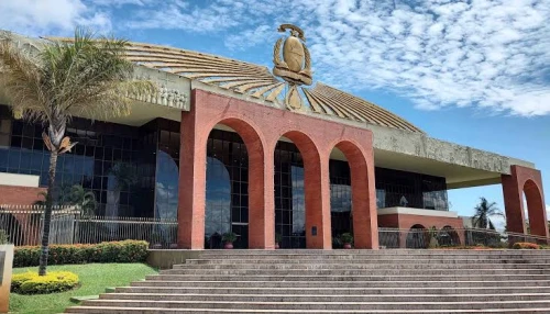 Governo do Tocantins vira as costas para a juventude e corta 1.600 vagas de emprego do dia para a noite