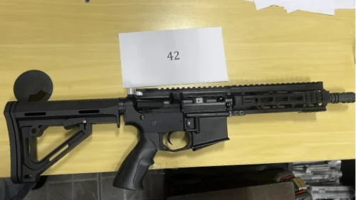 Polícia Federal desmantela fábrica de ghost guns com 31 mil componentes no interior de SP