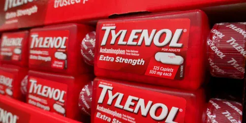 Empresas globais anunciam demissões em massa em 2026, com IA entre as causas